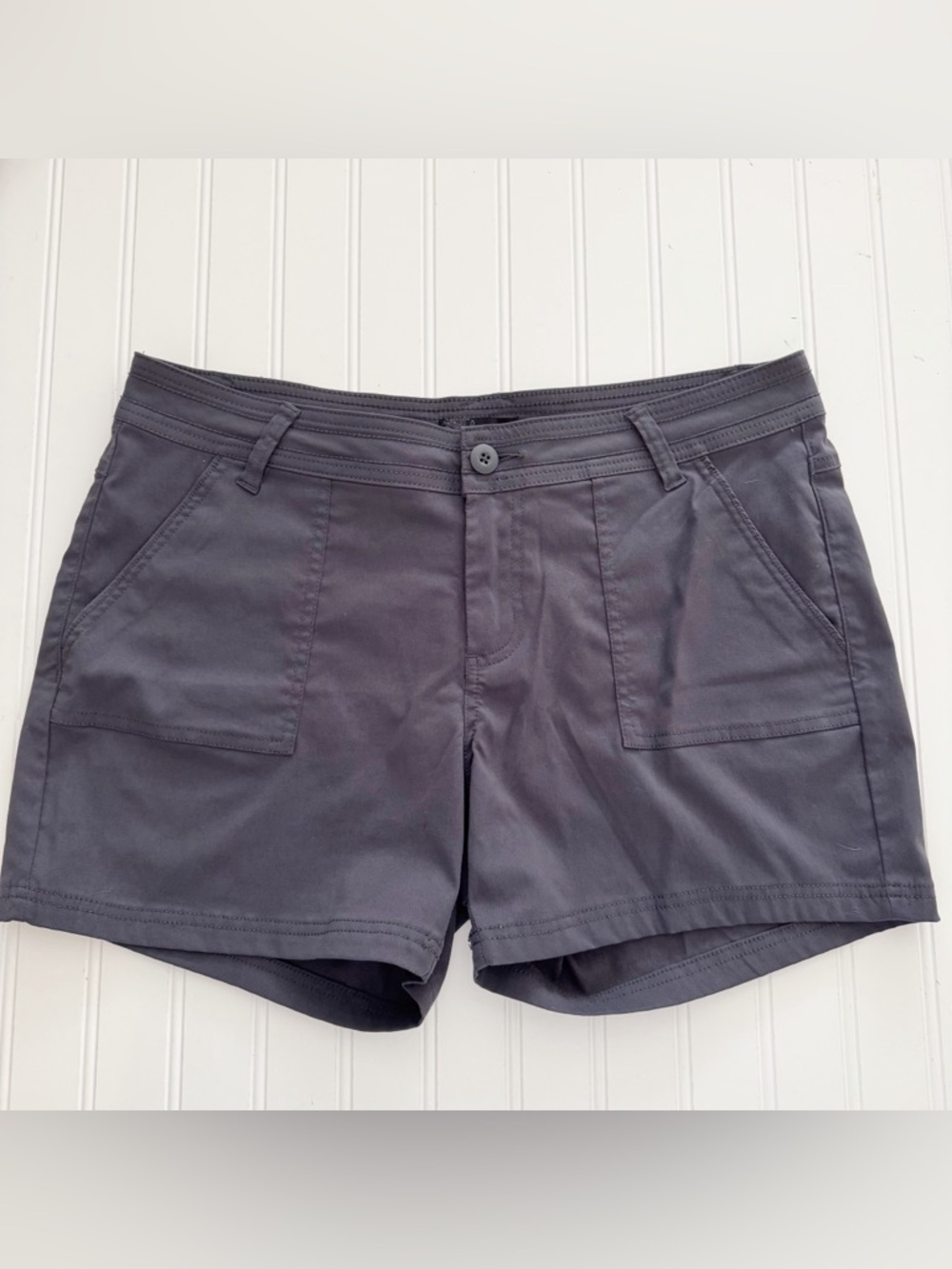 PrAna Olivia 5” Trail Shorts - Size 14